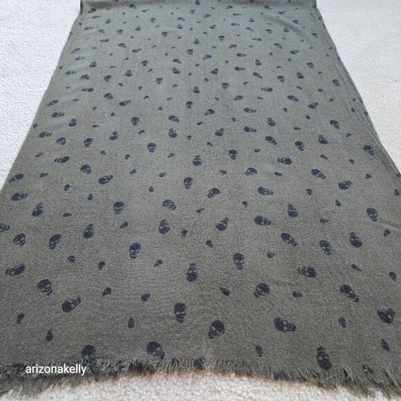 Mossimo Lightweight Wool Woven Scarf Olive Green Black Skulls - Picture 3 of 14
